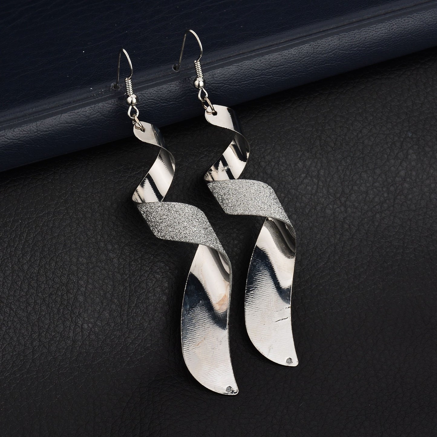 New Punk Personality Spiral Earrings