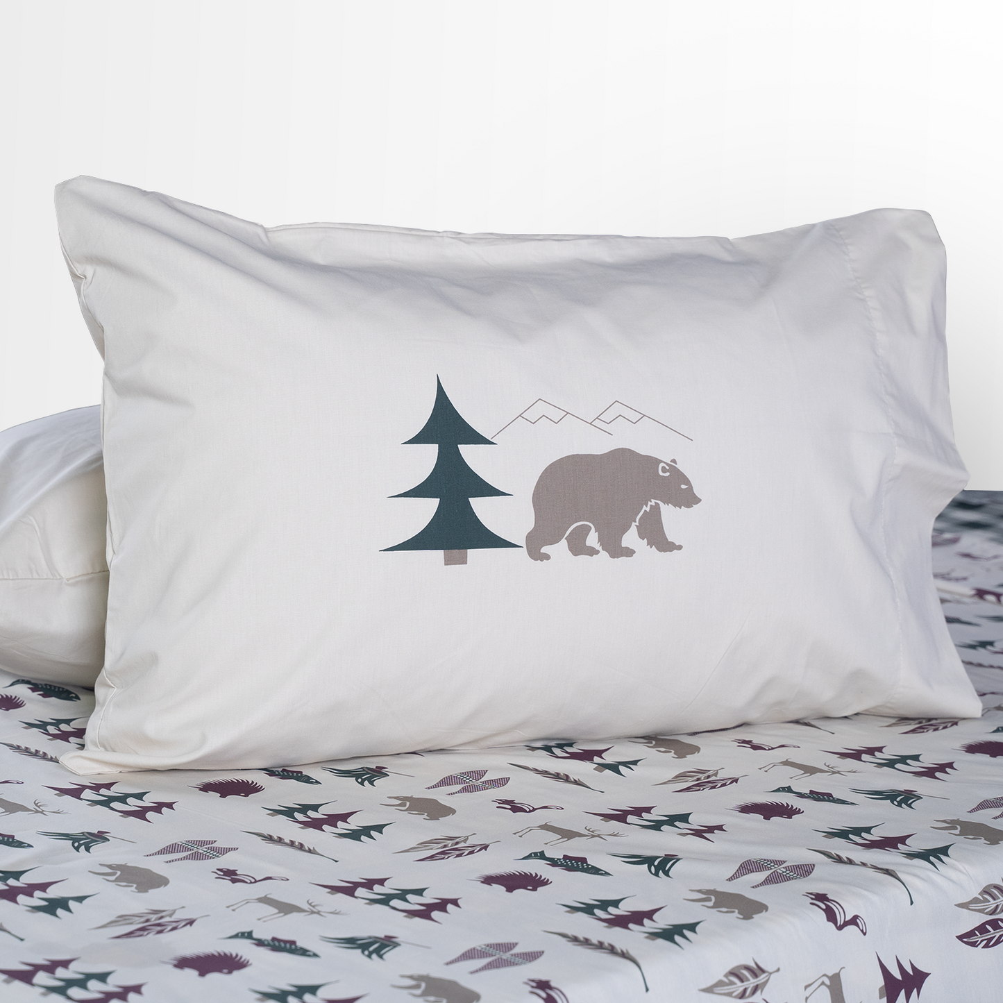 True Grit - Northern Exposure - Animal Printed Zoophilist Sheet Set