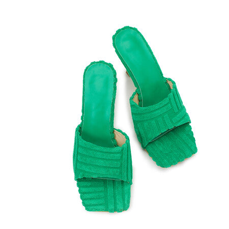 New One-Line Ladies Terry Cloth Slippers