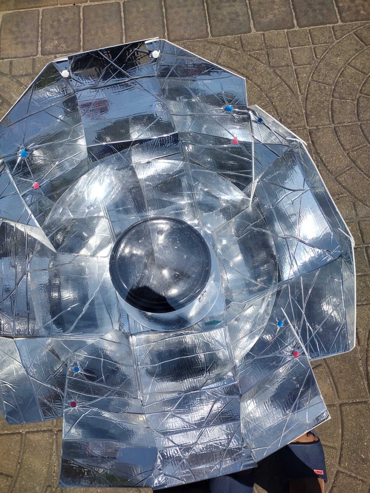 Haines solar cooker