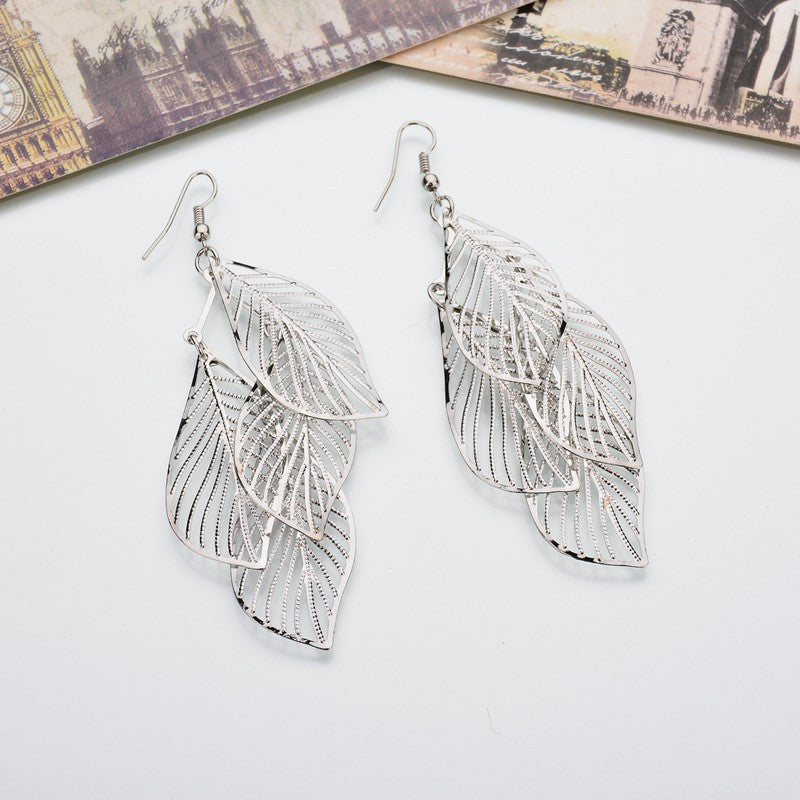 Leaf Flowing Earrings